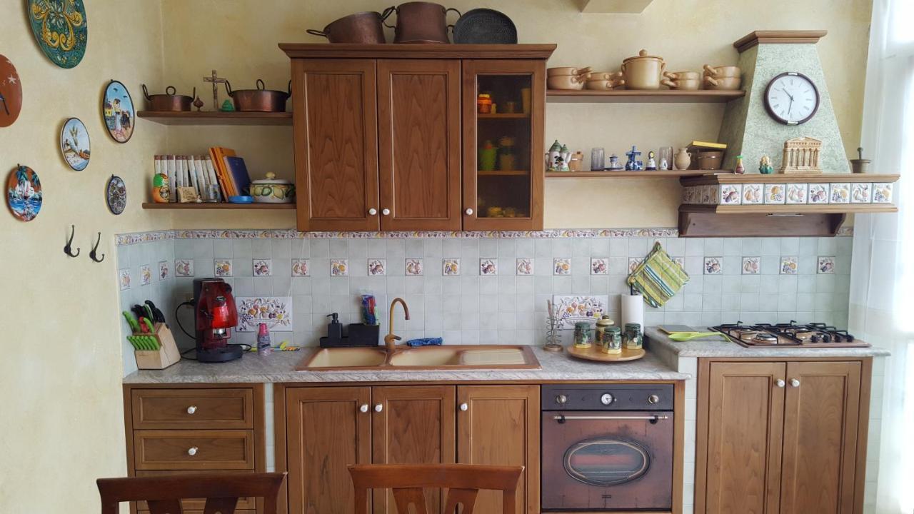 Ferienwohnung casadifederica Palermo Exterior foto
